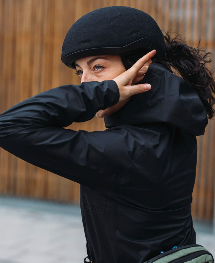 POC Myelin Urban Helm 10540-1002_Action_ (1).jpg
