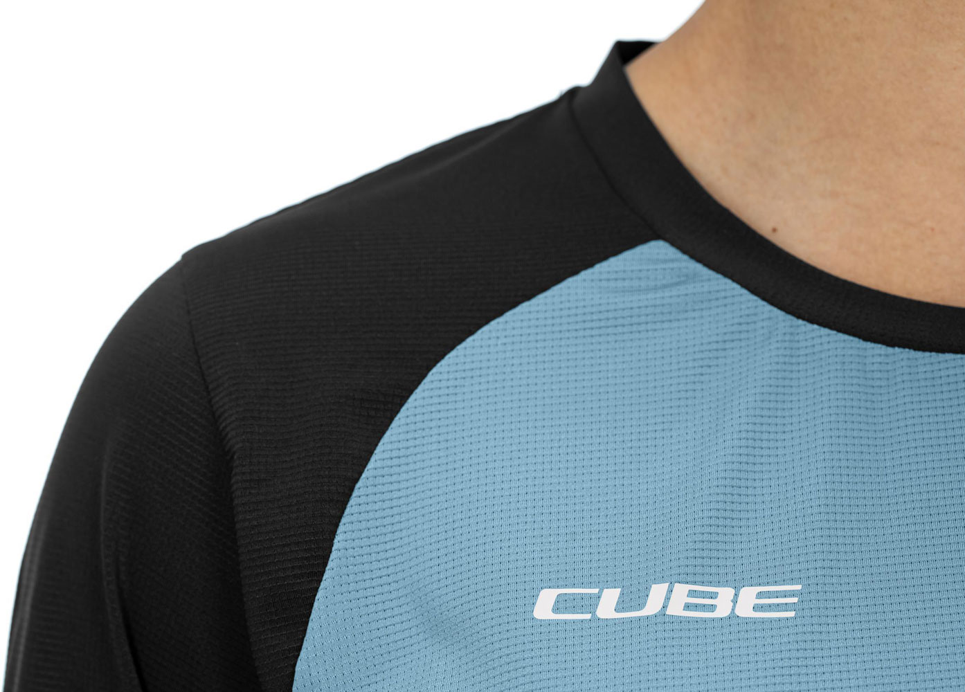 Cube_ATX-Damen-Langarmtrikot_12408_4.jpg