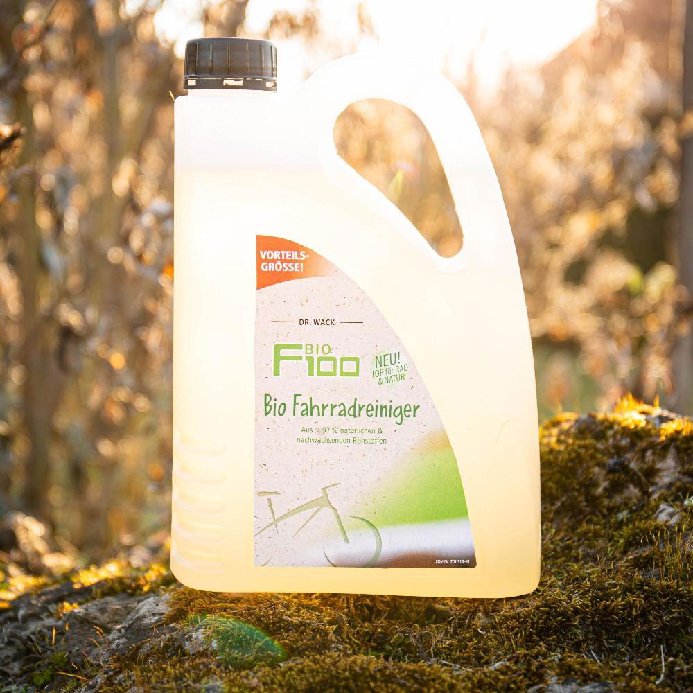DrWack_BioReiniger_2Liter_2874_02.jpg