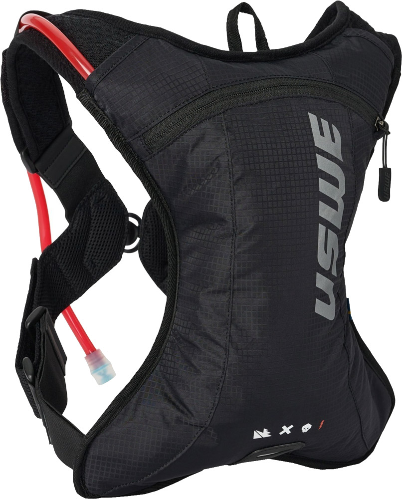 202076001-Outlander-2L-Hydration-Pack-Trinkrucksack(1).jpg