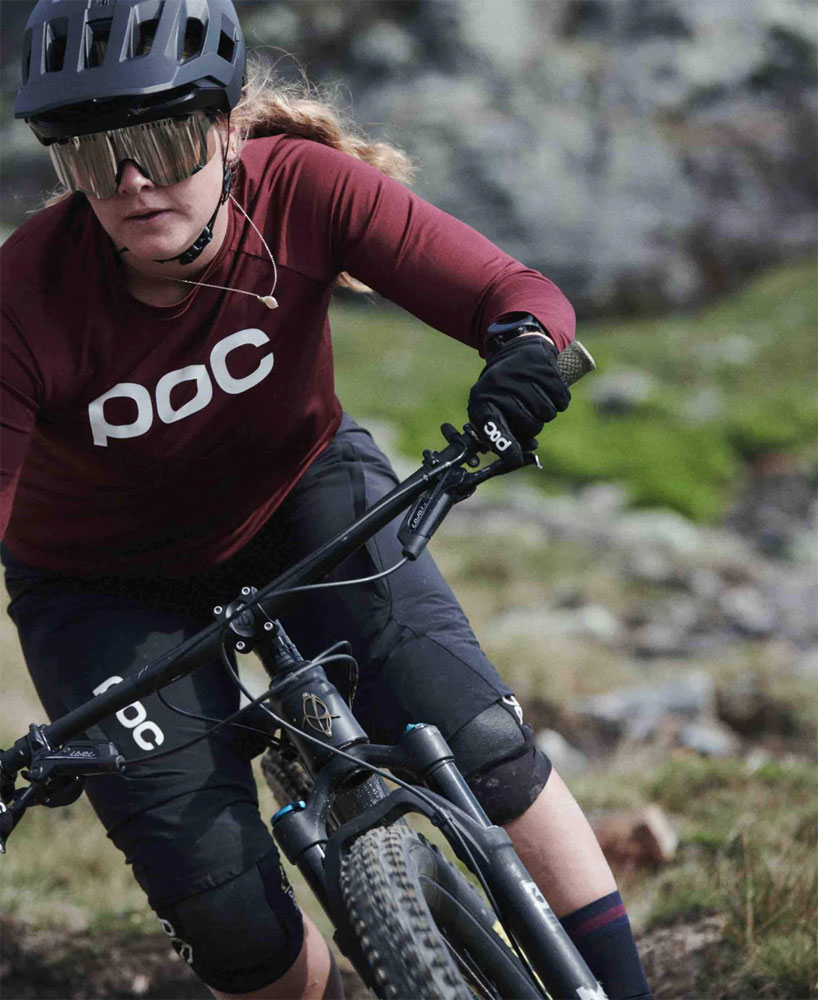 POC_Kortal_MTB_Helm_10524-1037_Action_ (2).jpg