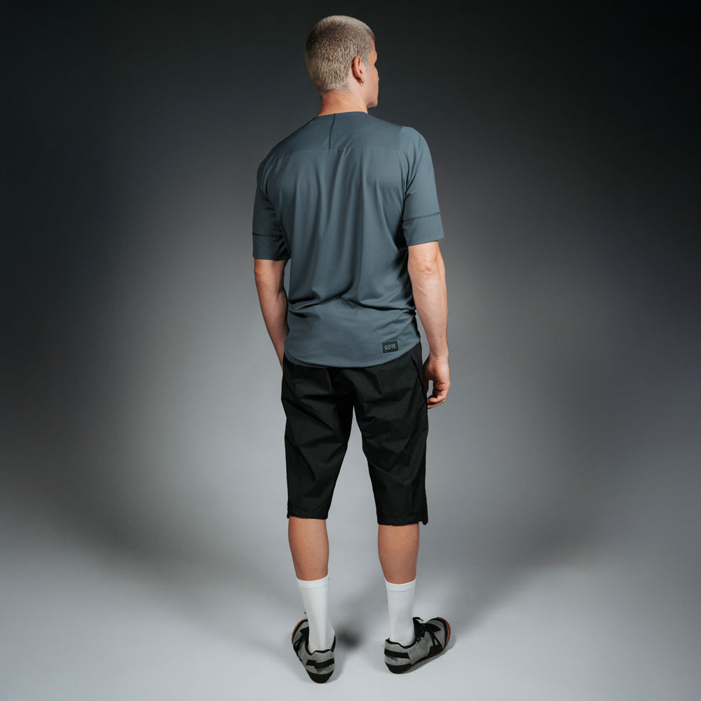Gorewear1011059900_S_1 (5).jpg