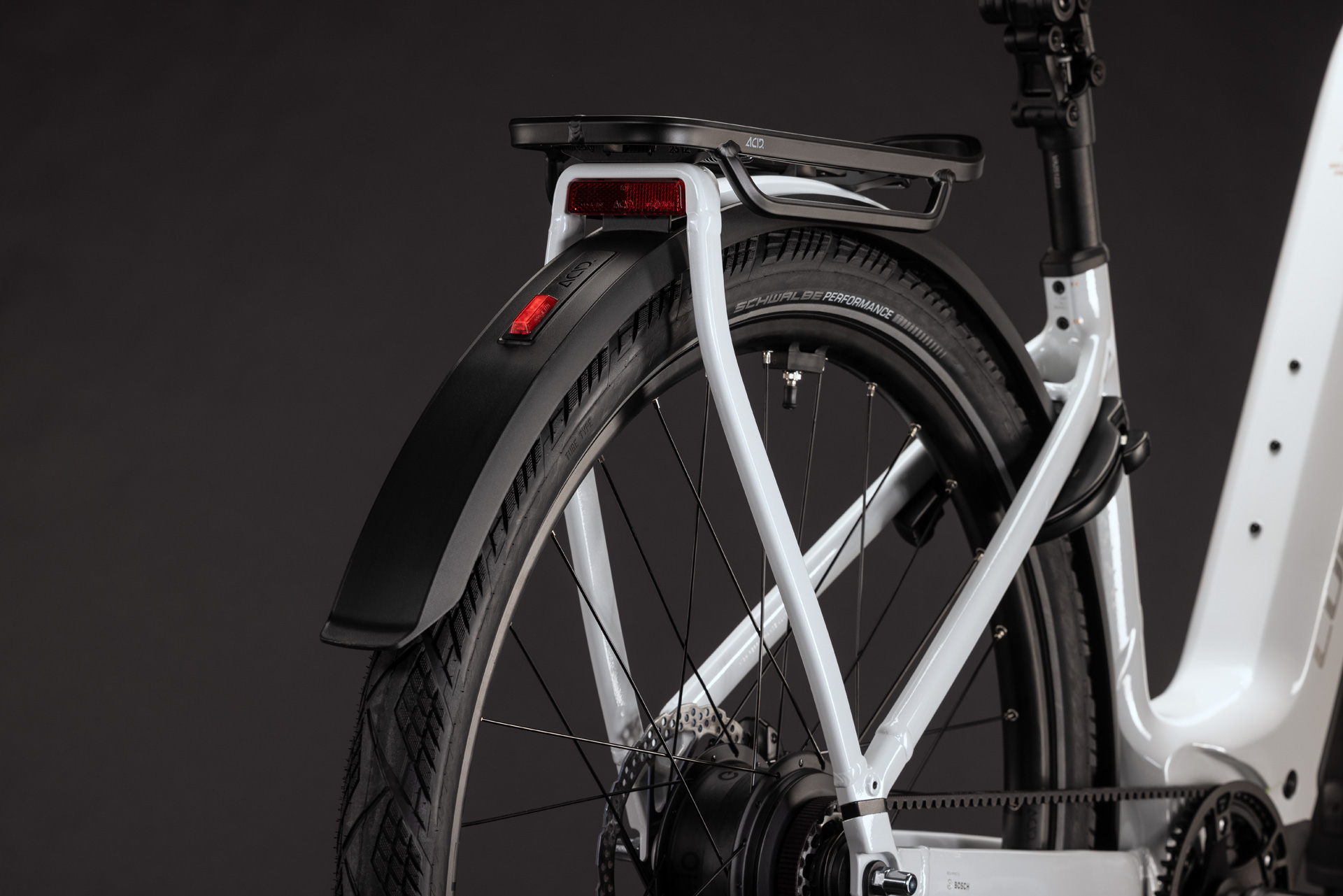 Kathmandu Hybrid Deluxe Pro 800 metallicwhite´n´chrome Easy Entry