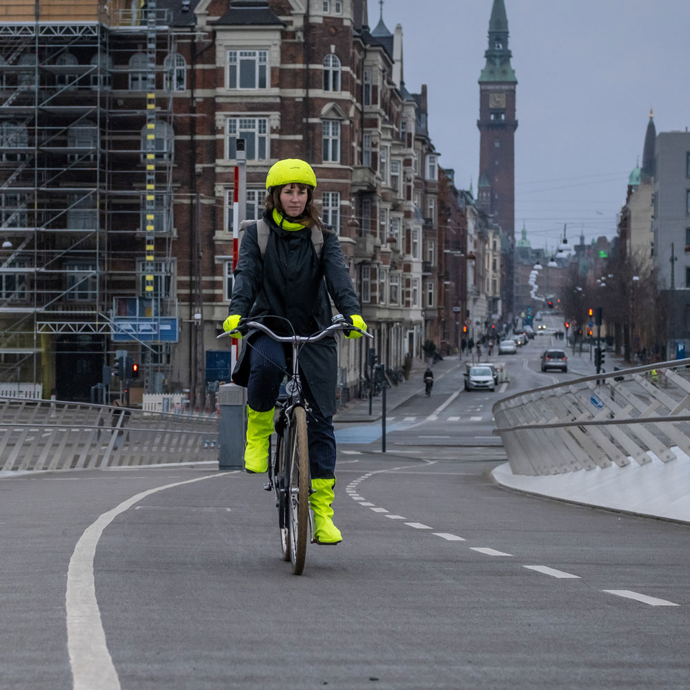GripGrab_Helmet-Cover-Hi-Vis-Helmüberzug_8.jpg