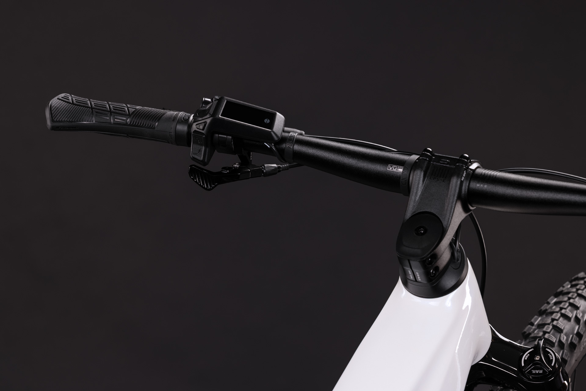 Reaction Hybrid Race 800 snow´n´black