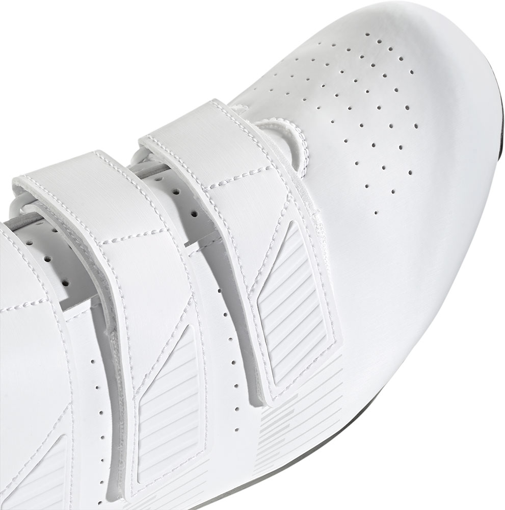 Adidas_JQ5901_Girano  (10).jpg