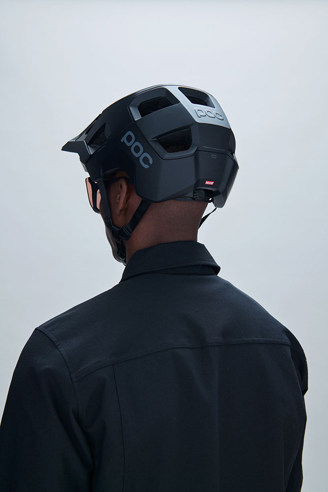 POC_Kortal_MTB_Helm_10524-1037-XS-S_ (2).jpg