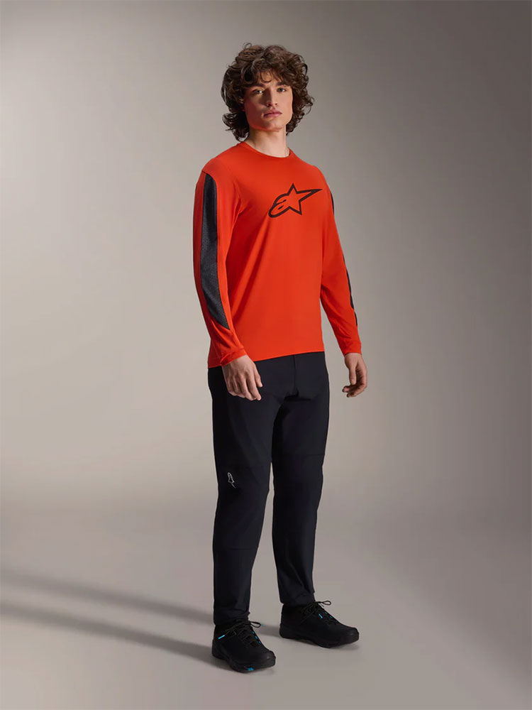 Alpinetsars_1761825_Dura_Inset_Astar_MTB_Langarmtrikot (3).jpg