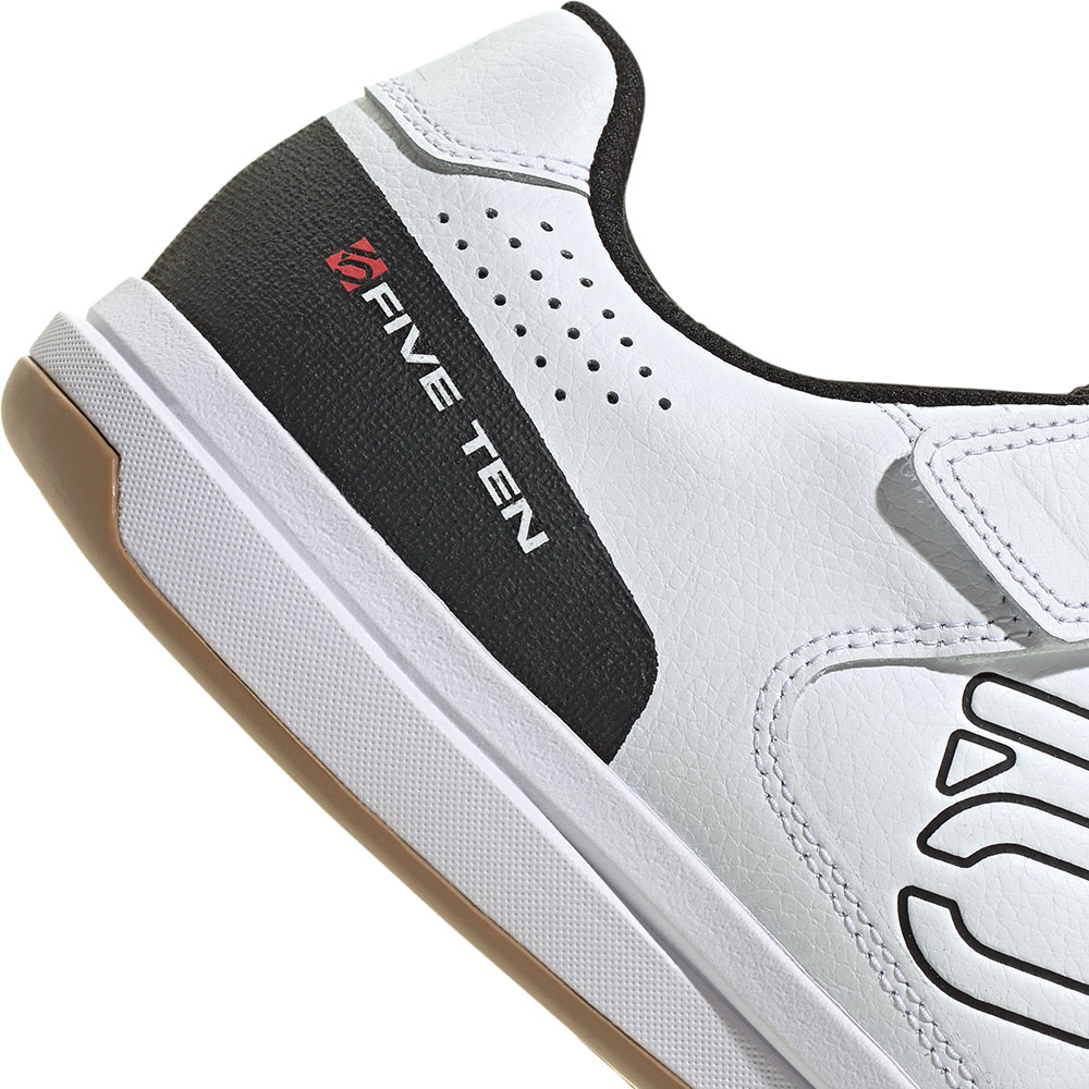 FiveTen_IH1310_Hellcat_MTB_Schuhe (2).jpg