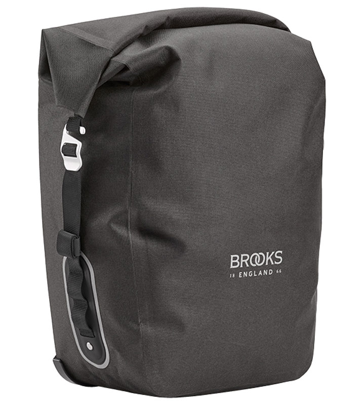 pannier_large_black_scape_bike_bags_3-4.jpg