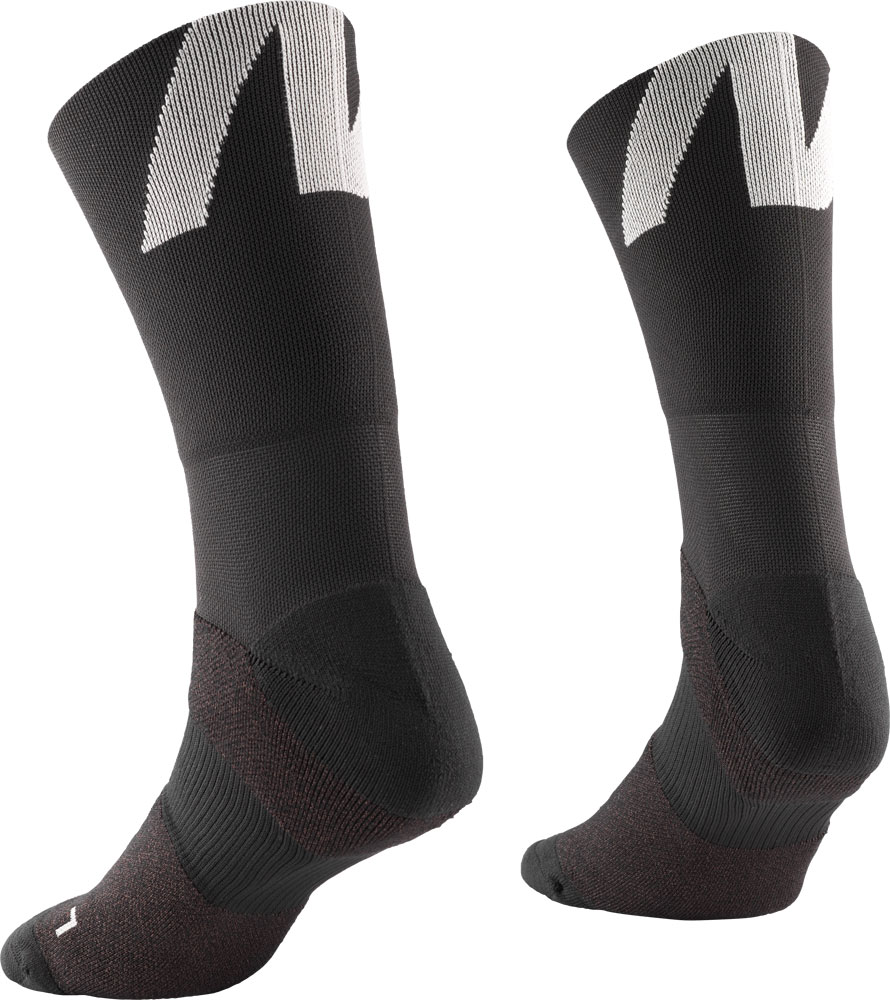 Mavic_EssentialThermo_G000018_Socken_ (2).jpg