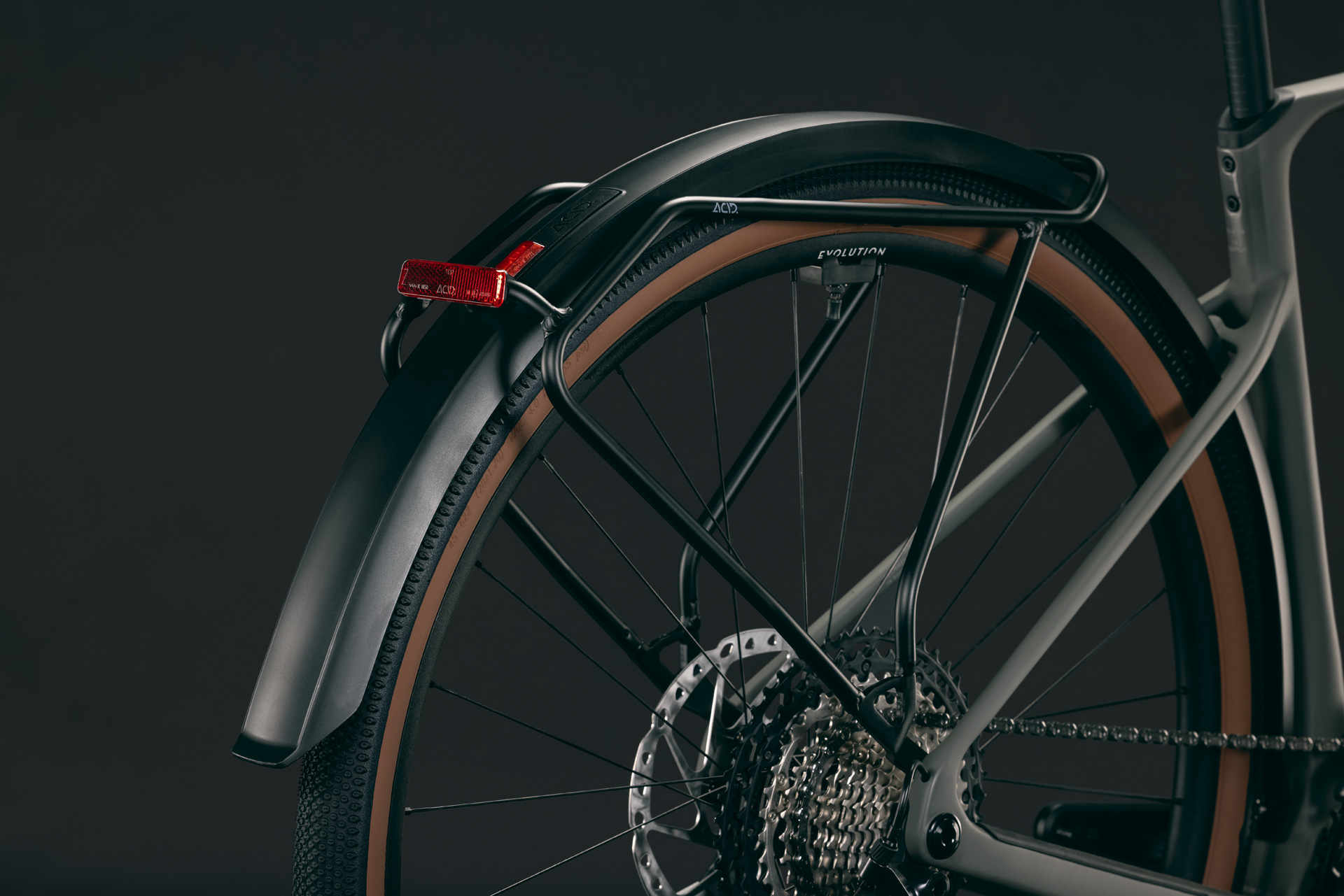 Nuroad Hybrid C:62 Race 400X FE oldgrey´n´grey