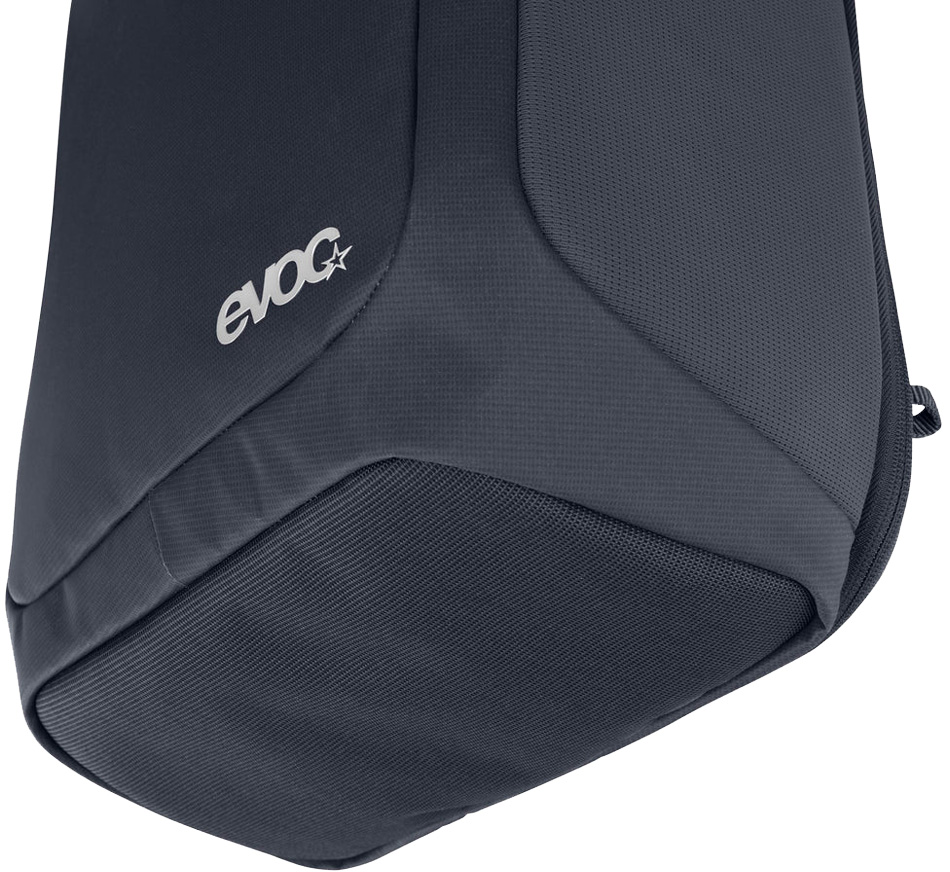 401315123_ATHLETE_BACKPACK_30_dt10.jpg