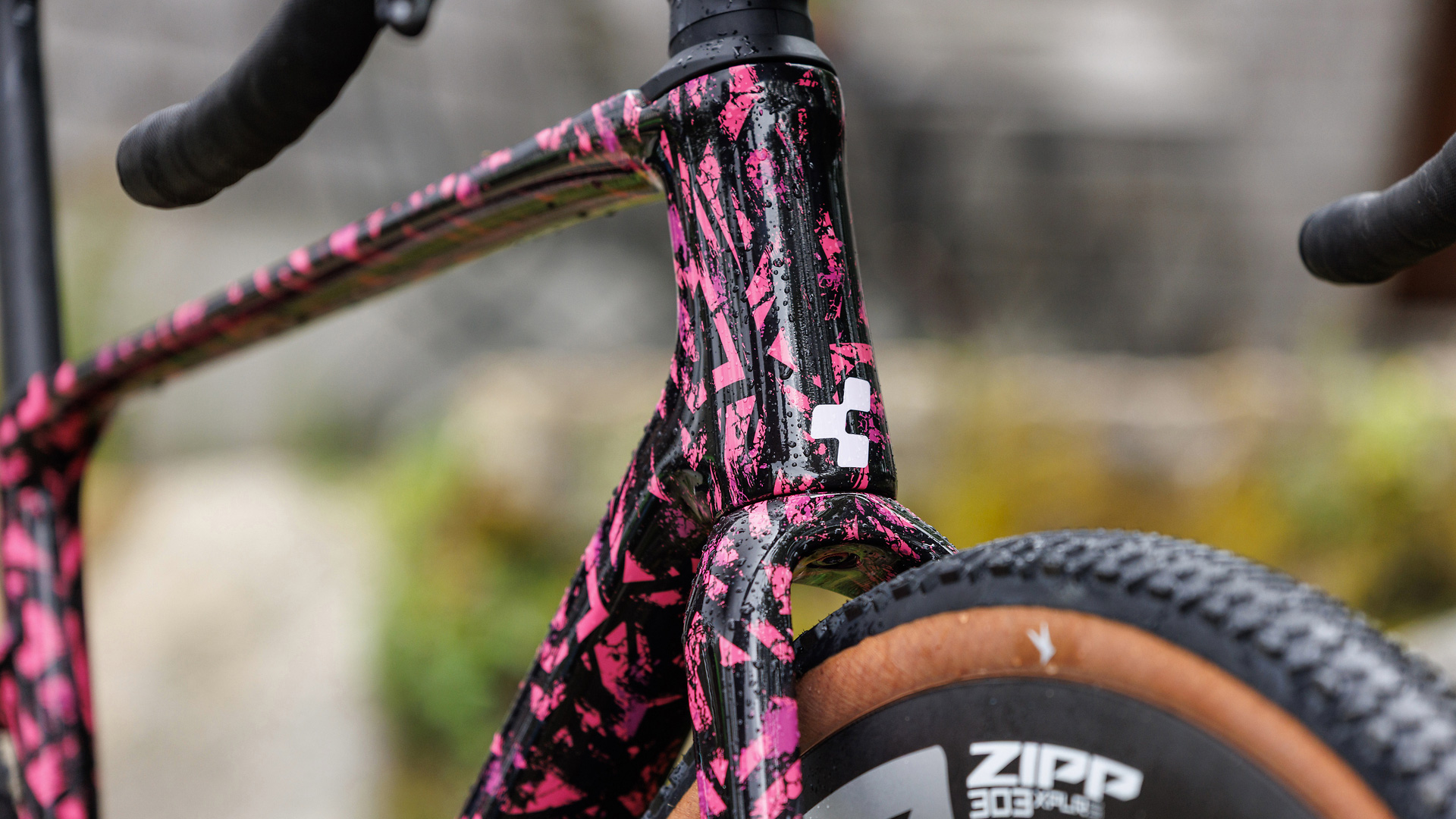 Nuroad C:62 SLX pinkaction´n´black