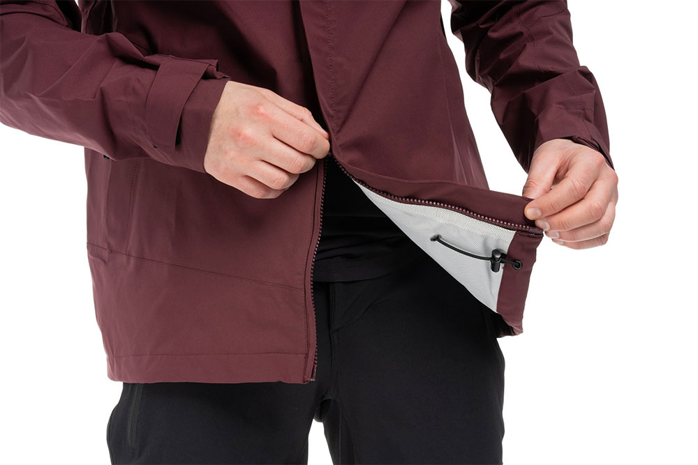 CUBE_13009_CMPT_Regenjacke (2).jpg