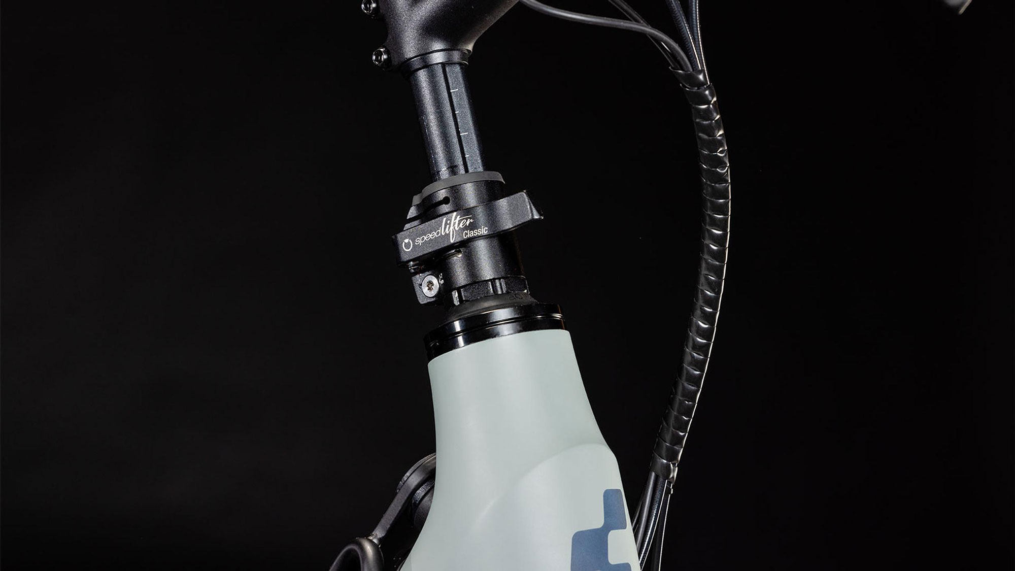 CUBE Longtail Sport Hybrid 725 swampgrey´n´reflex 789750 (7).jpg