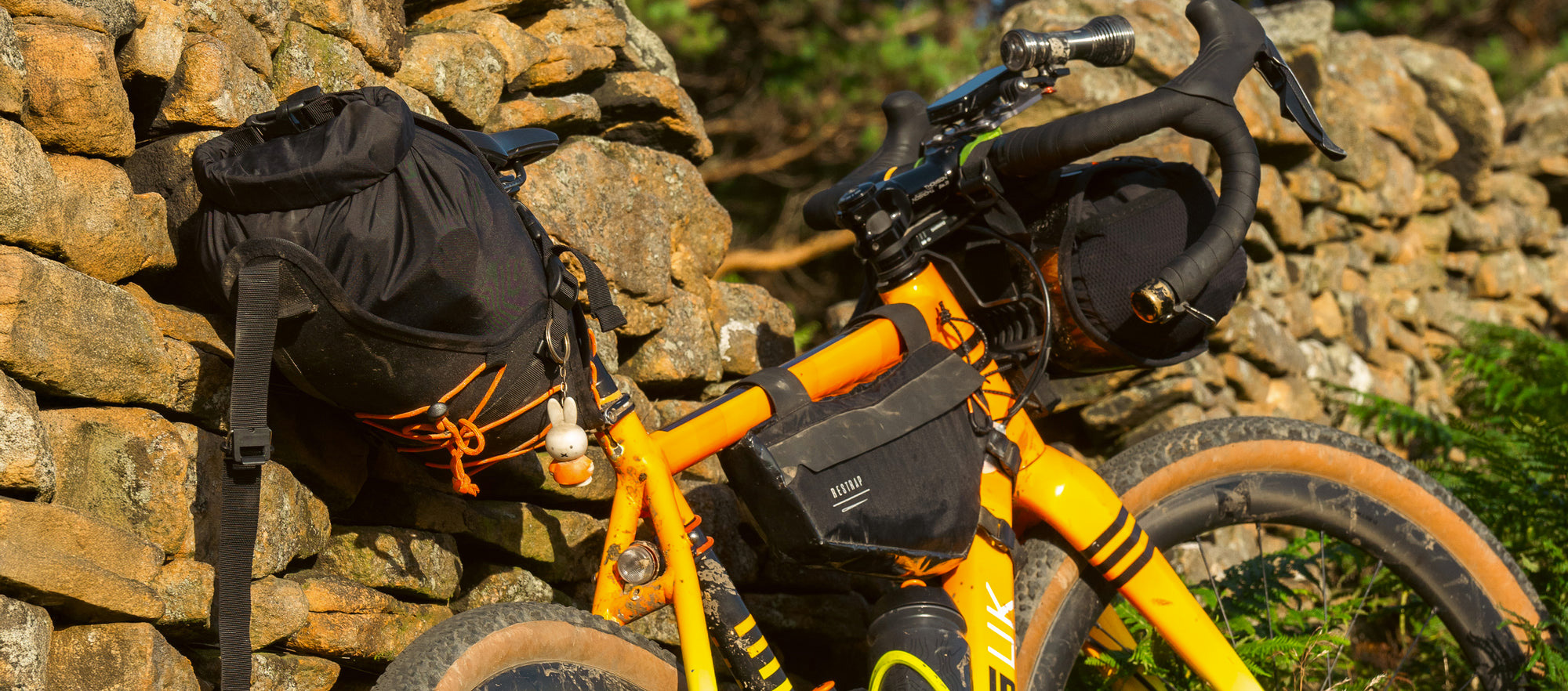 Sacoche de selle 14 L noir/orange