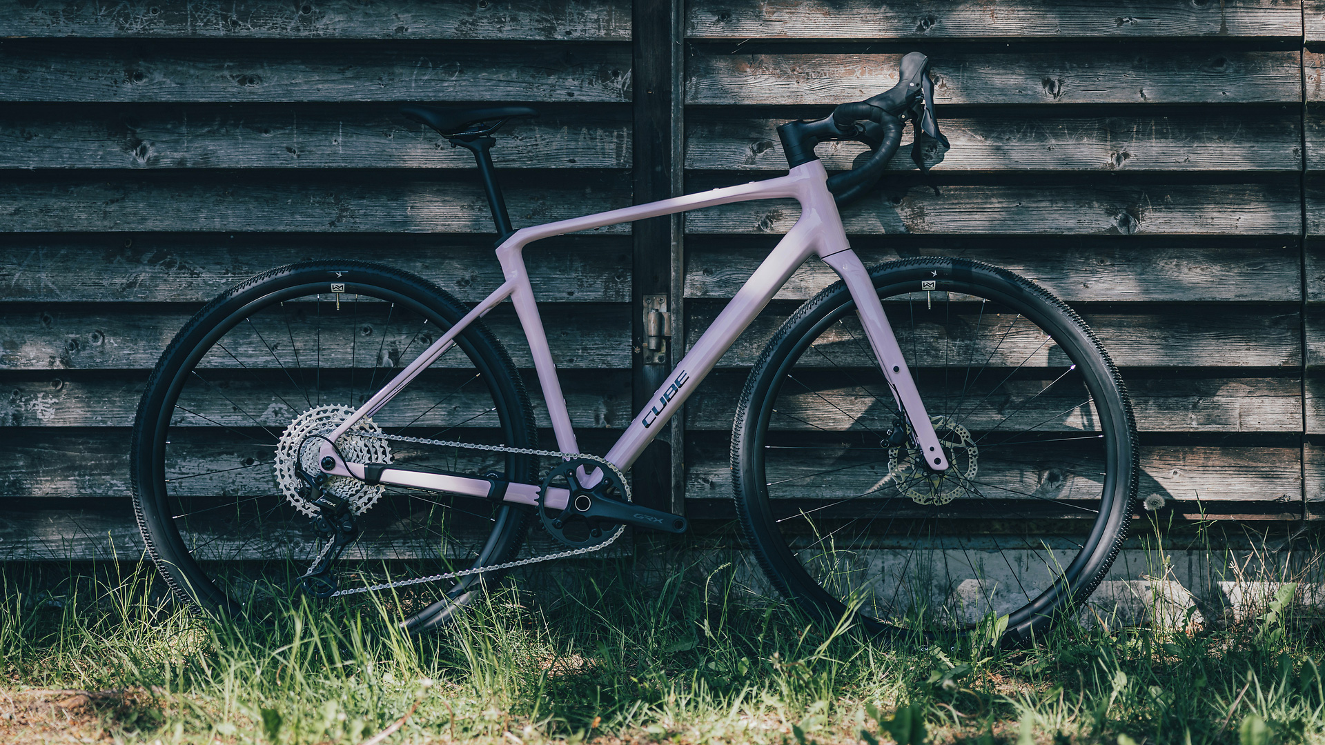 Nuroad EX bubblegum´n´black