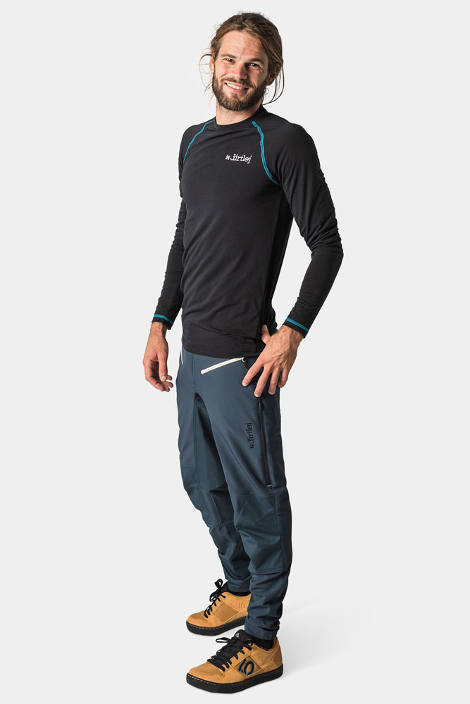 dirtlej_Trailscout-long-flex-black-label-MTB-Hose_20220126_ (3).jpg
