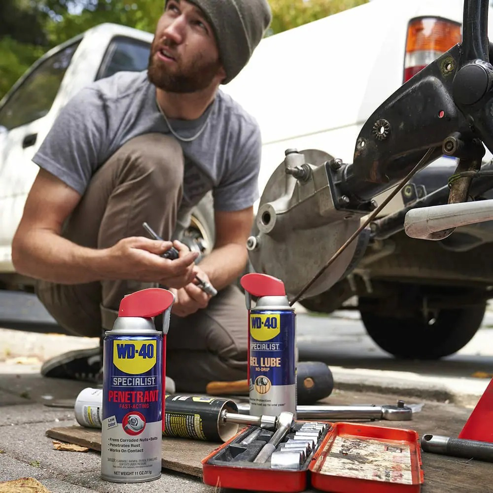 wd-40 4936225NBA Specialist Rostlöser 400ml 3.jpg
