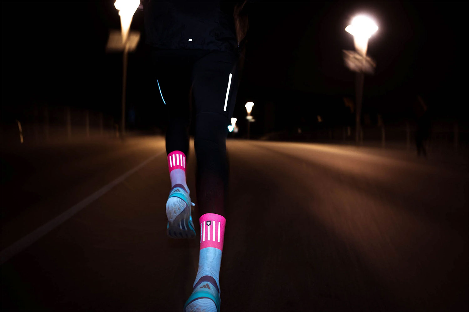 Incylence_01040621_Trail_Socken (2).jpg