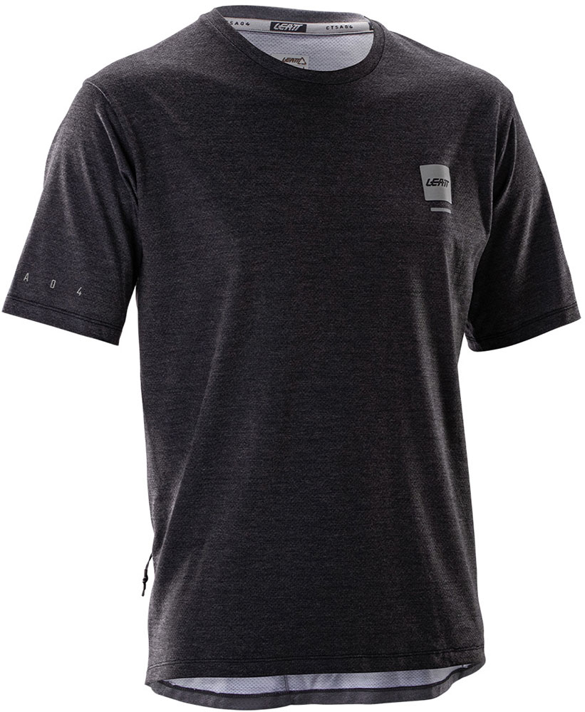 Leatt_Endurance2_LE-JER-2612_Black (1).jpg