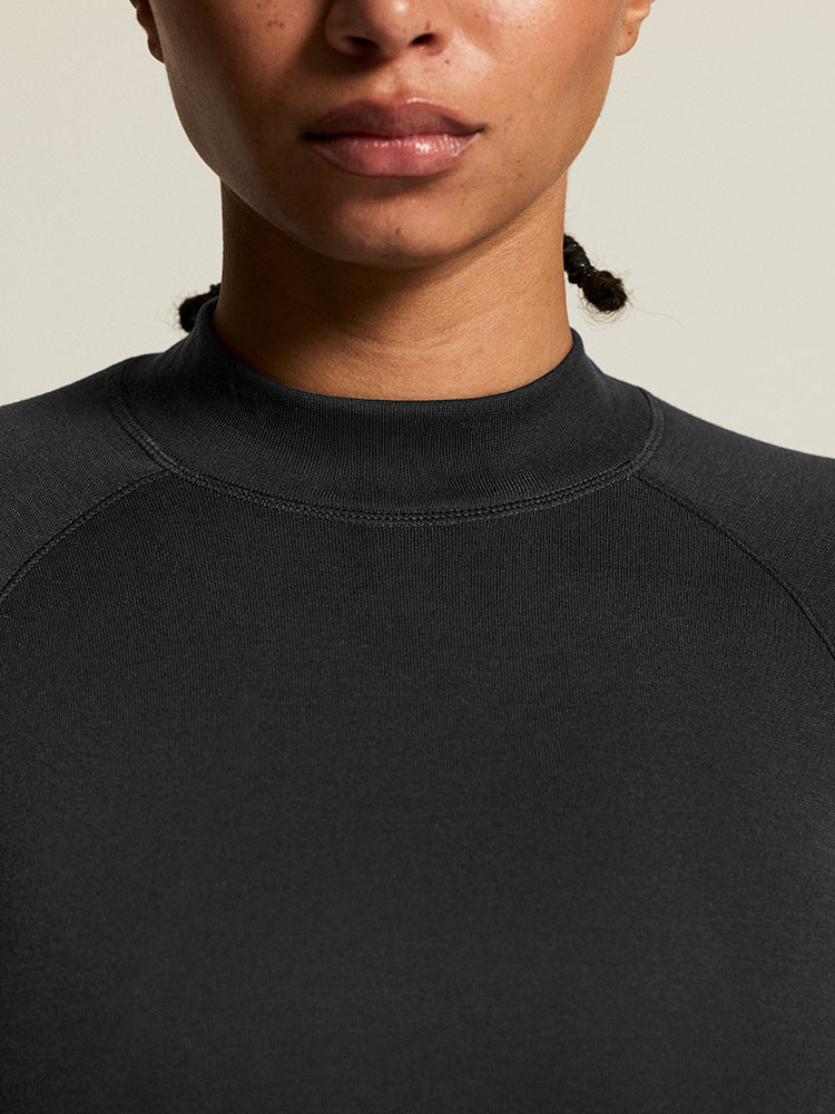 Thermal Base Layer – Women’s Long-Sleeved Functional Base Layer, Black