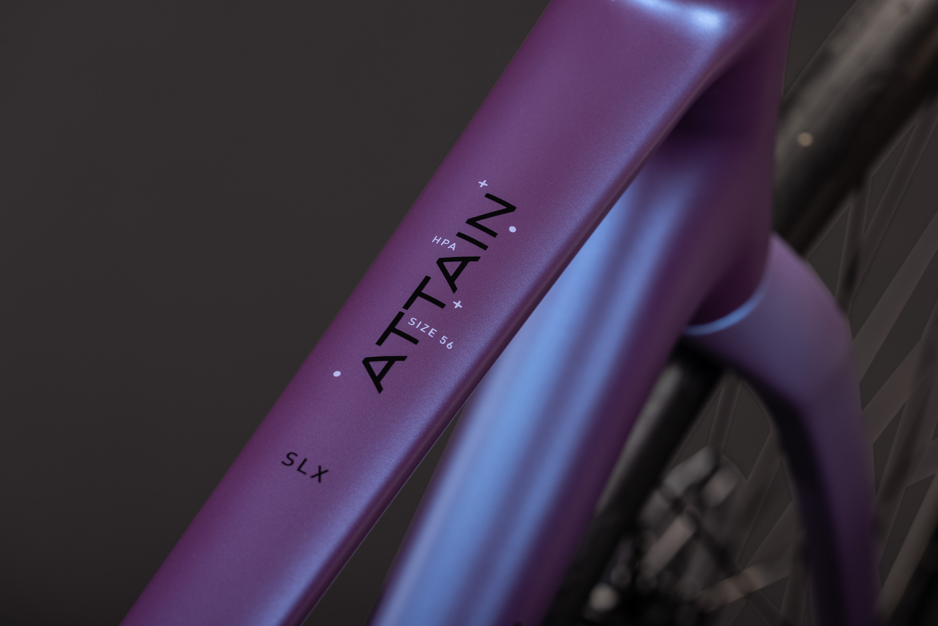 Attain SLX blueiris´n´black