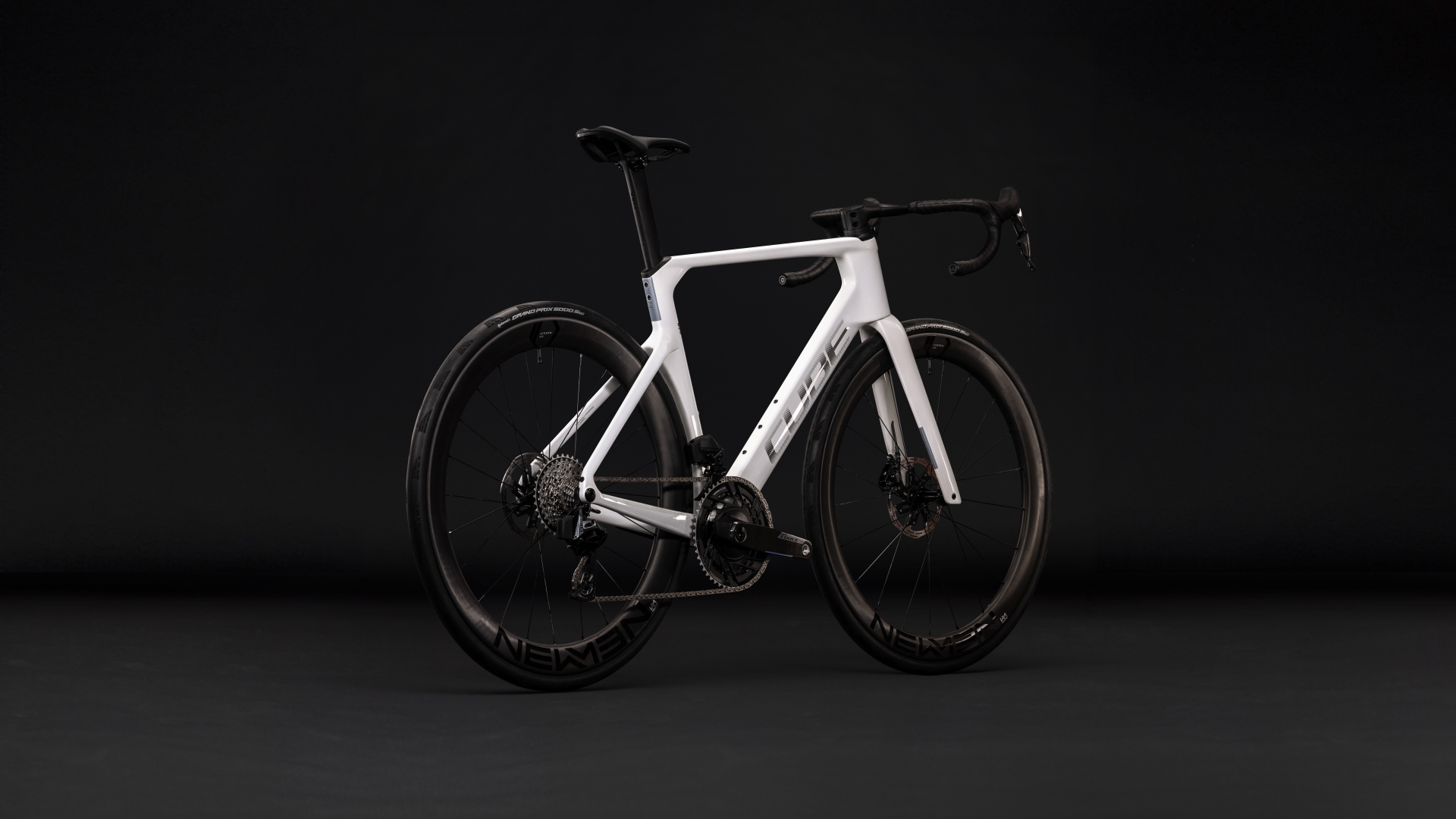 Litening AERO C:68X Pro chalky´n´black