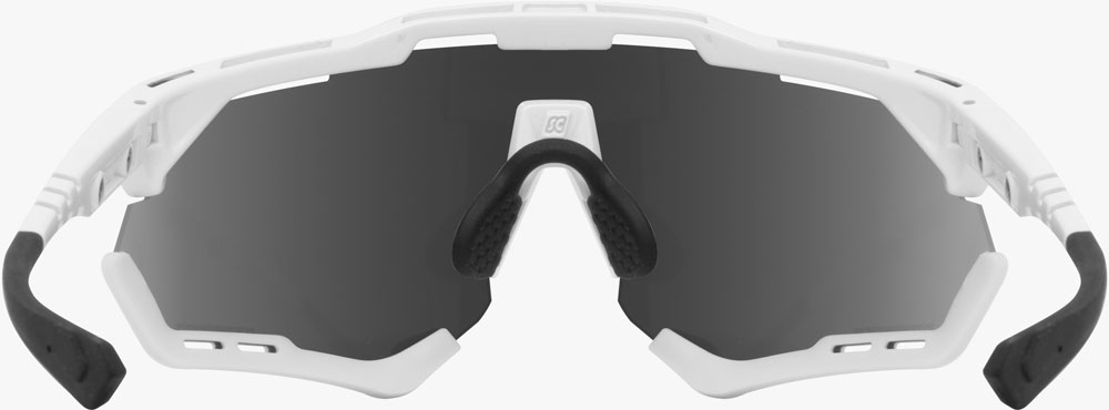 EY25030802-05-aeroshade-xl-rear.jpg
