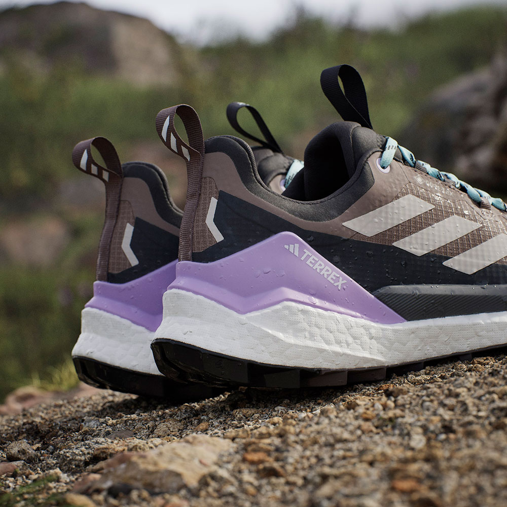 Adidas_Terrex_Free_Hiker2Low_GTX_trabrn_wonalu_carbon (3).jpg