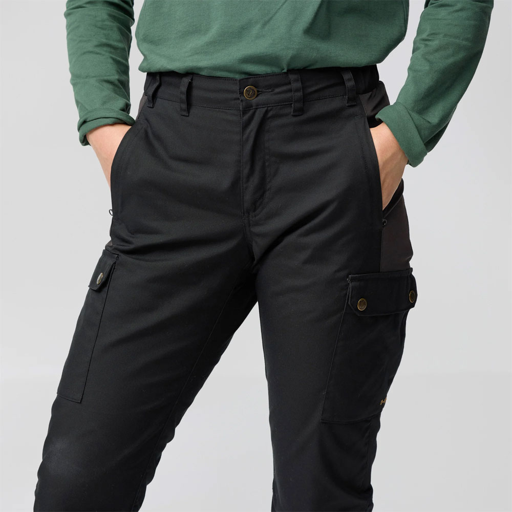 Fjällräven_stina-trousers_84775- (4).jpg