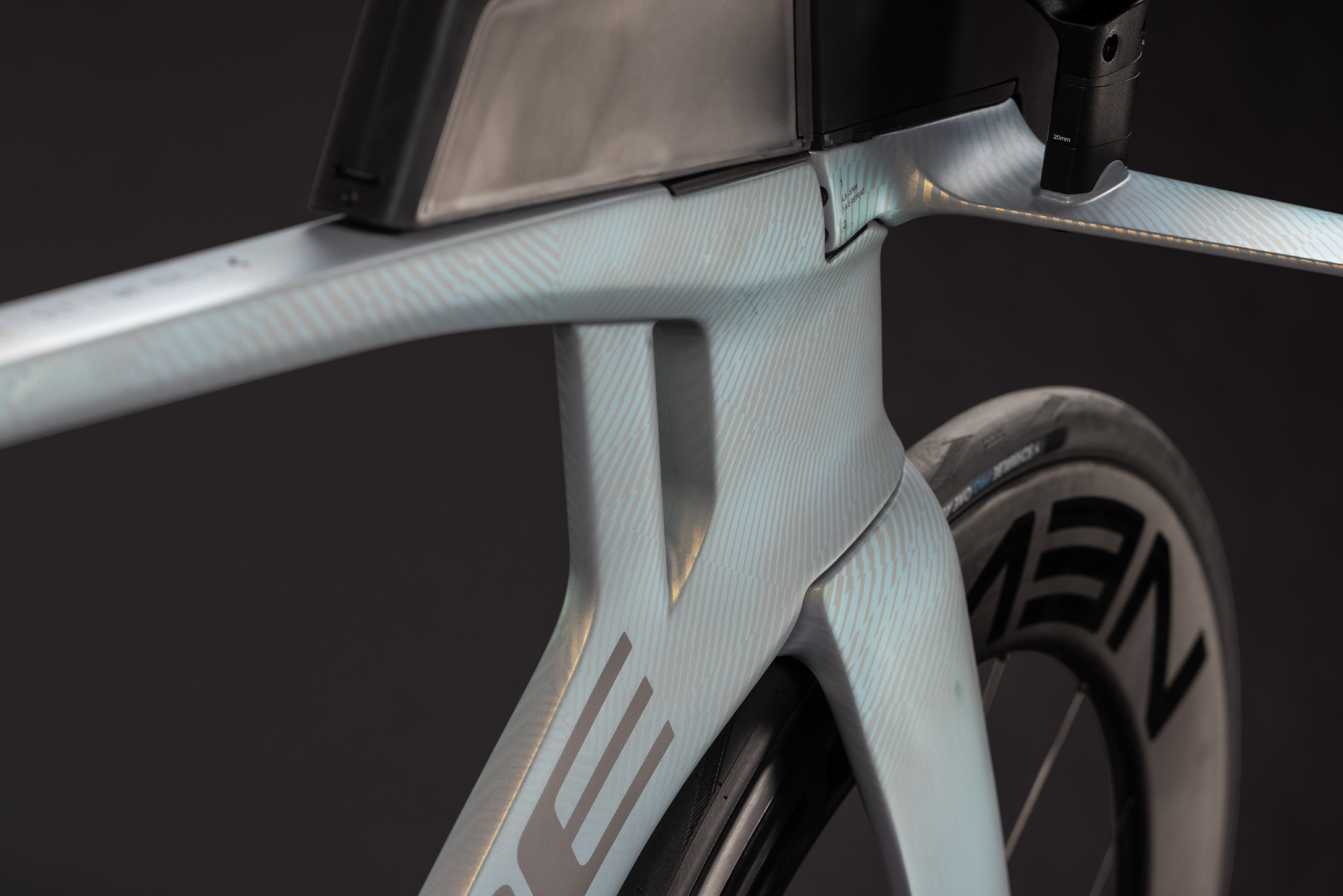Aerium C:68X SLT Aero genesisgrid´n´black