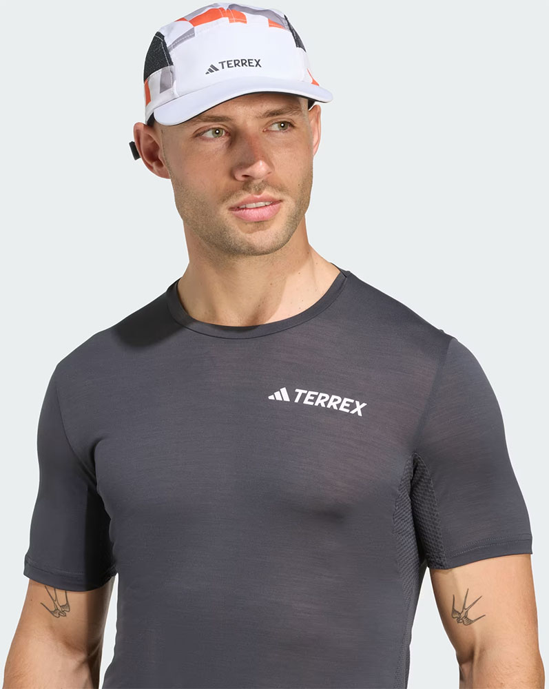 Terrex 5p - Bonnet de course