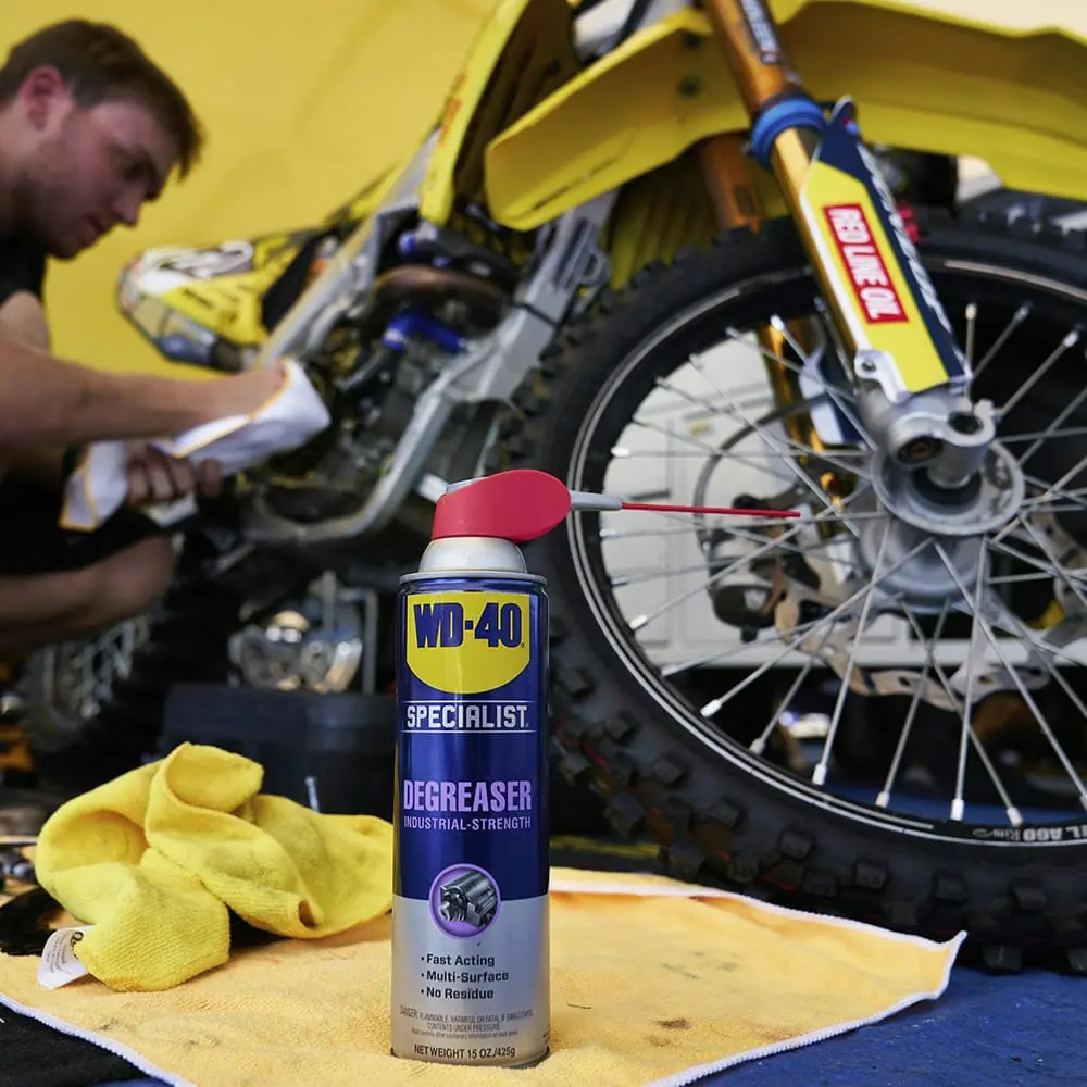 WD-40-4939325NBA SPECIALIST-Universalreiniger-3.jpg