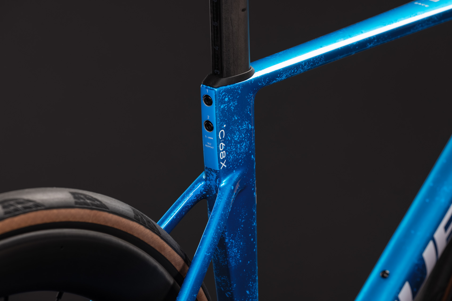 Litening AIR C:68X Race bluetwister´n´prizm
