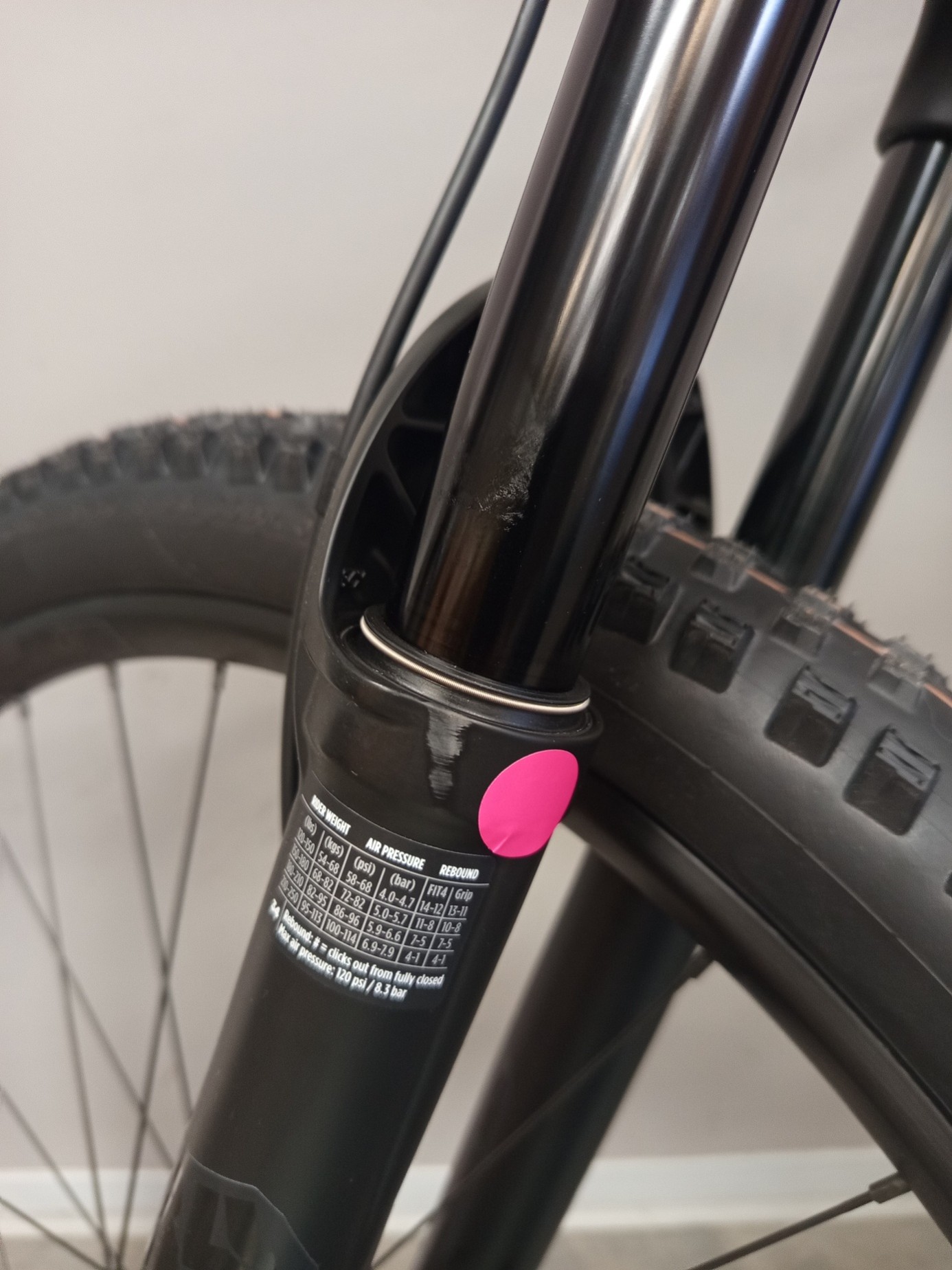 Lumen eRIDE 910 Shark grey (producto nuevo con defecto de pintura)
