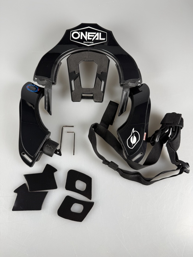 SECOND-HAND / Tron Solid - Neck Protector