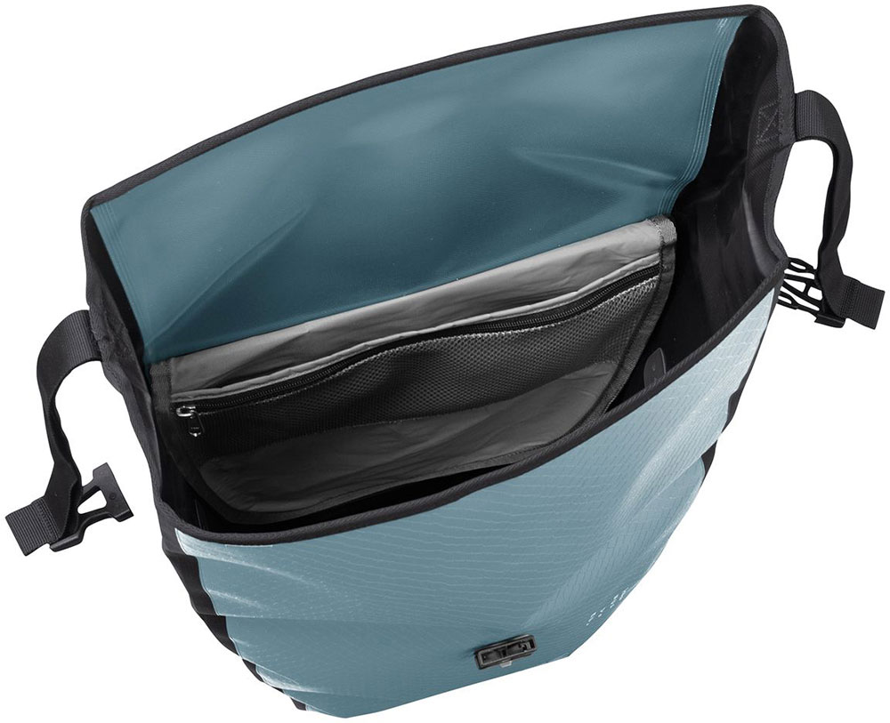 Vaude-Aqua-Back-(rec)-45847_536-(3).jpg
