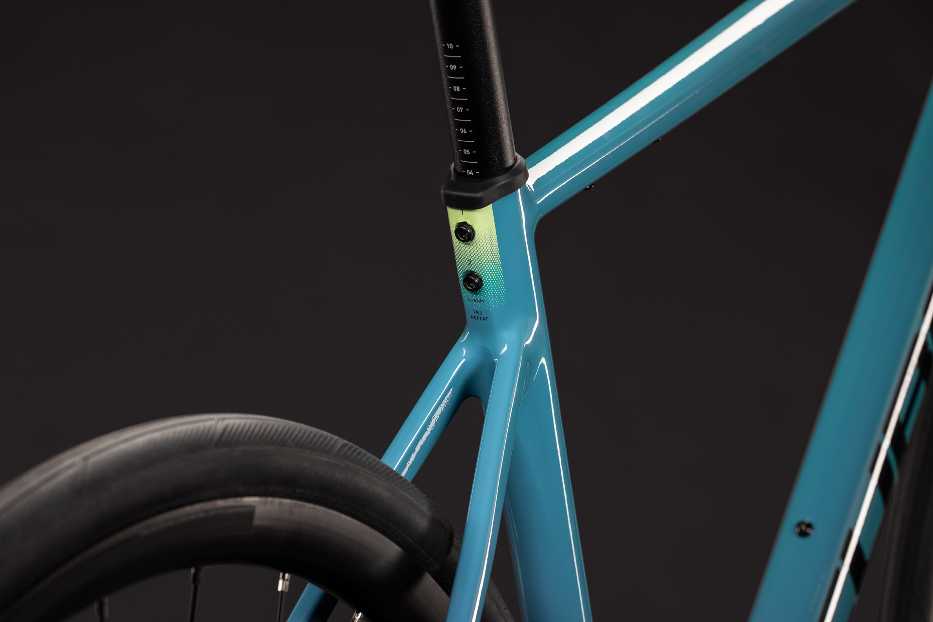 Attain Pro surfblue´n´black