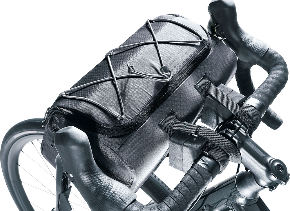 deuter-3232223-7000-Mondego-HB8_black-(2).jpg