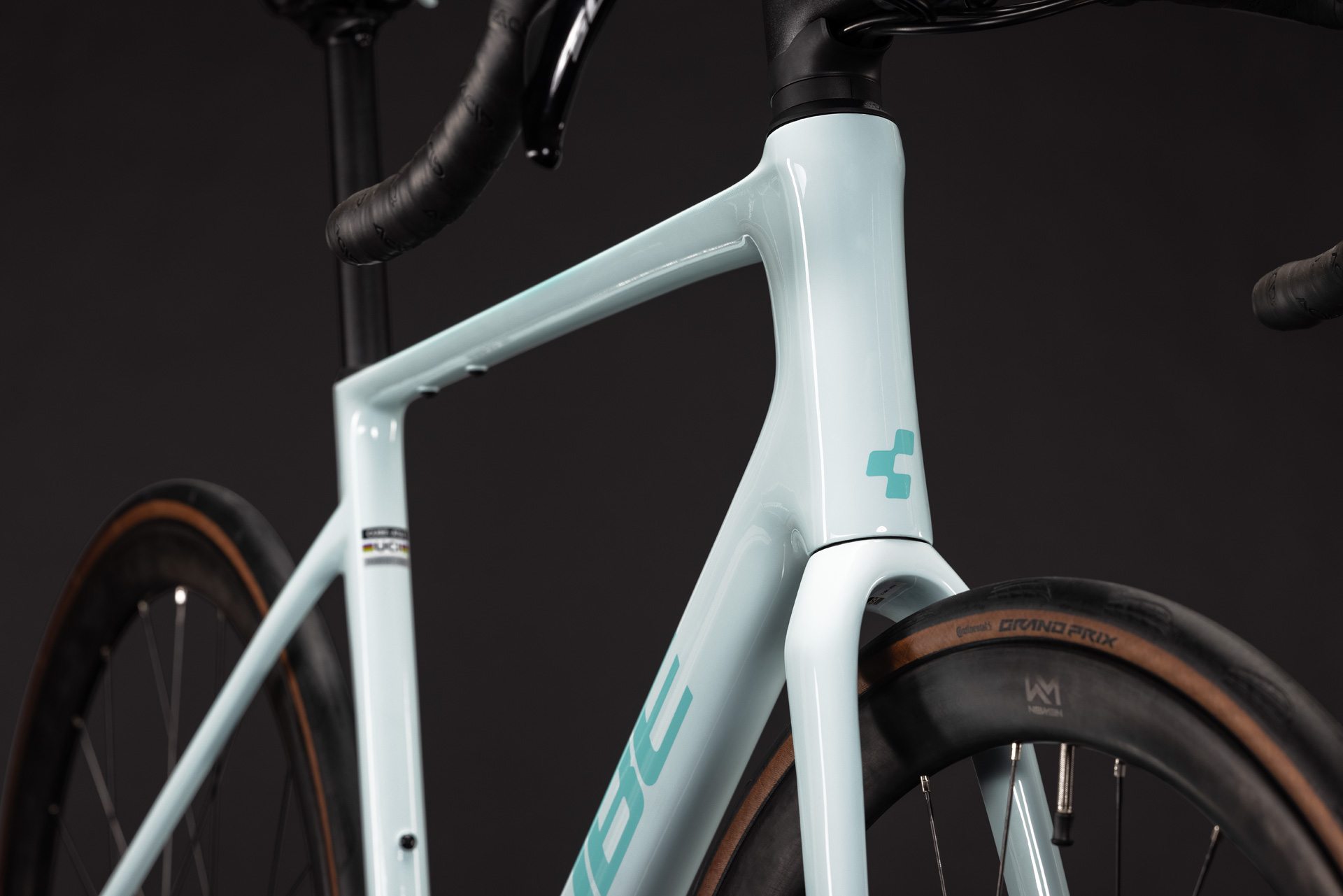 Attain C:62 Race frostymint´n´mint