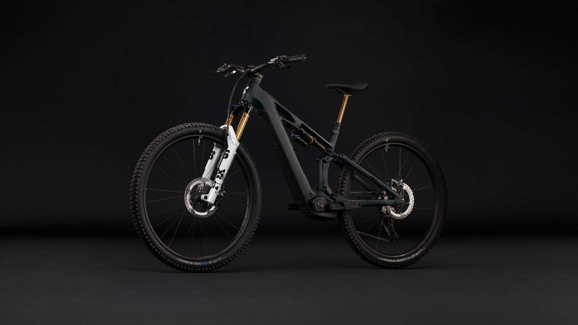Stereo Hybrid ONE44 HPC AT 800 carbon´n´white