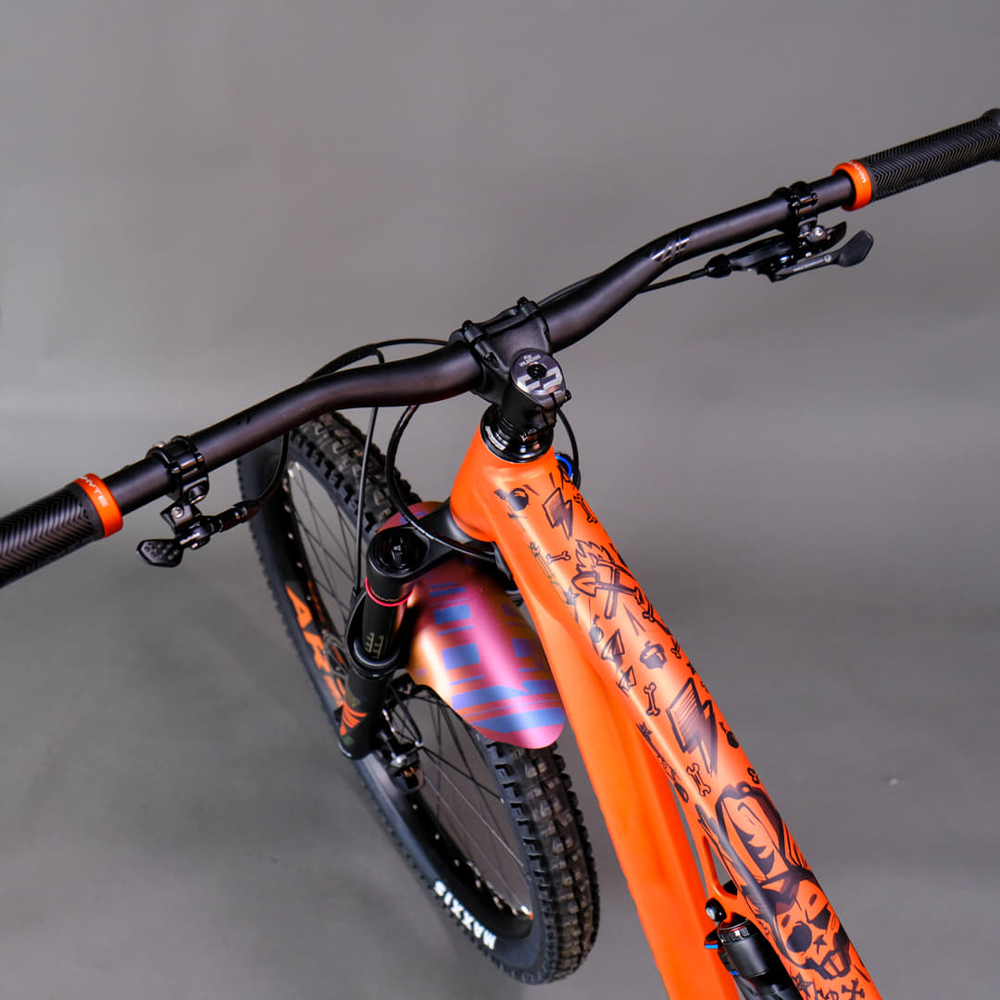 unleazhed 20117763 Unscratch Frame Rahmenschutzfolie - Serfaus Fiss Ladis Black Matt 6.jpg