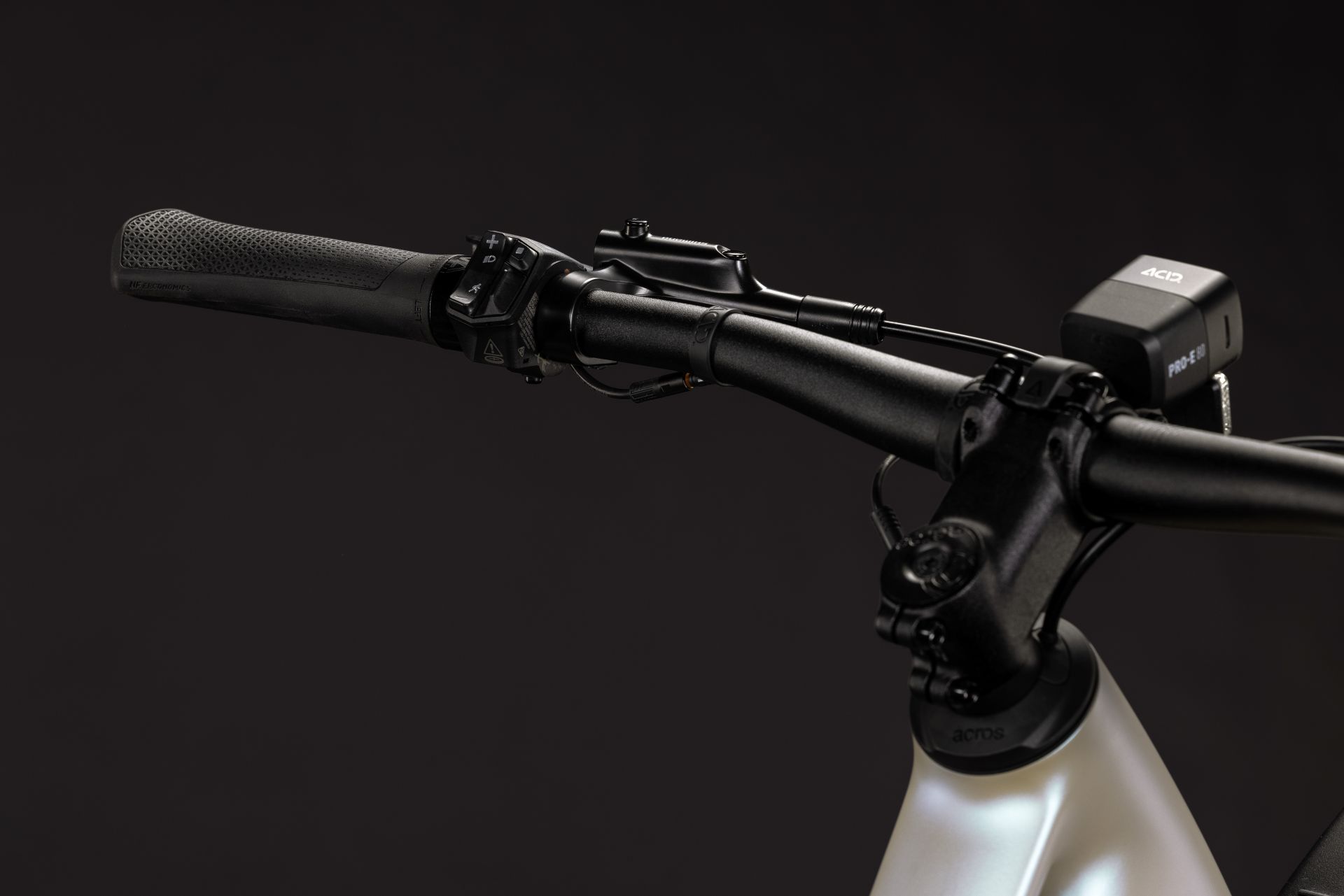 Editor Hybrid ONE 360 FE Glintsand’n’Black Trapeze 