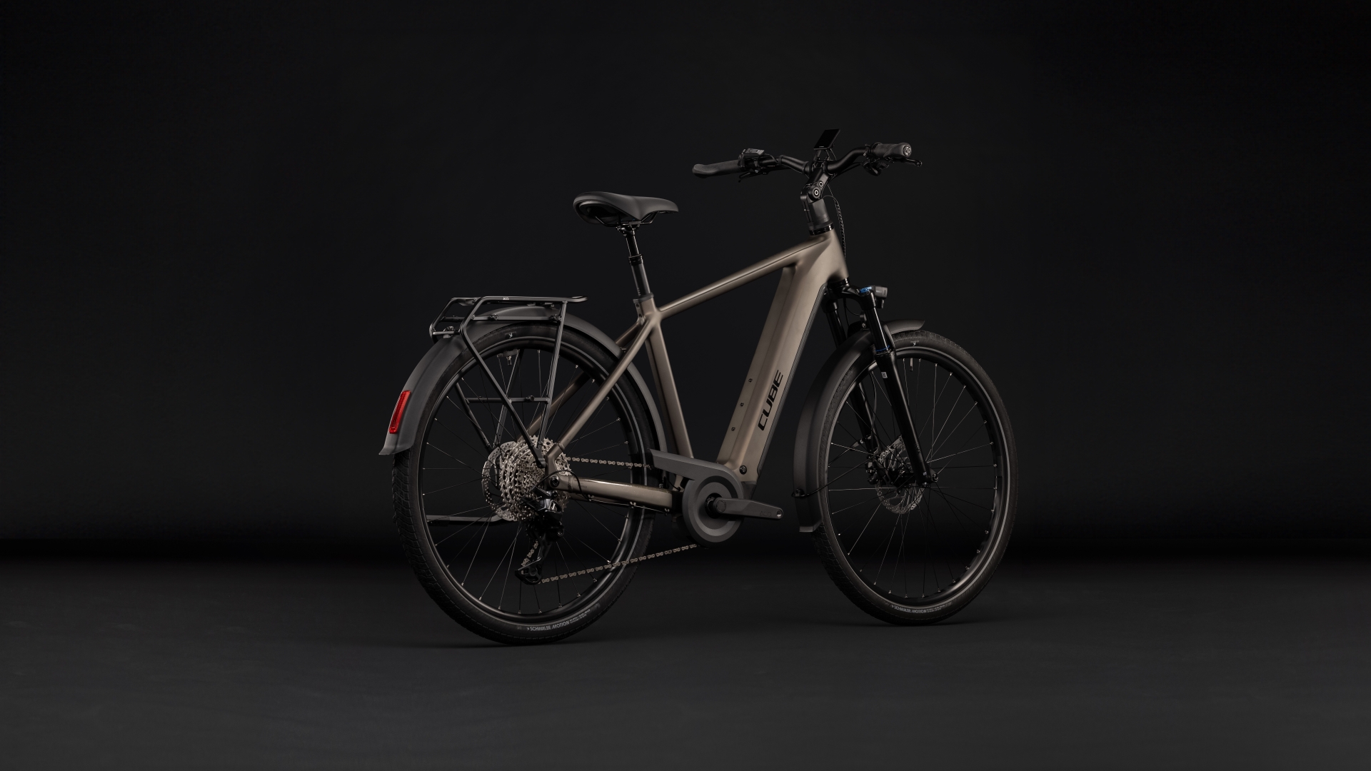Touring Hybrid Pro 800 metallicumbra´n´black