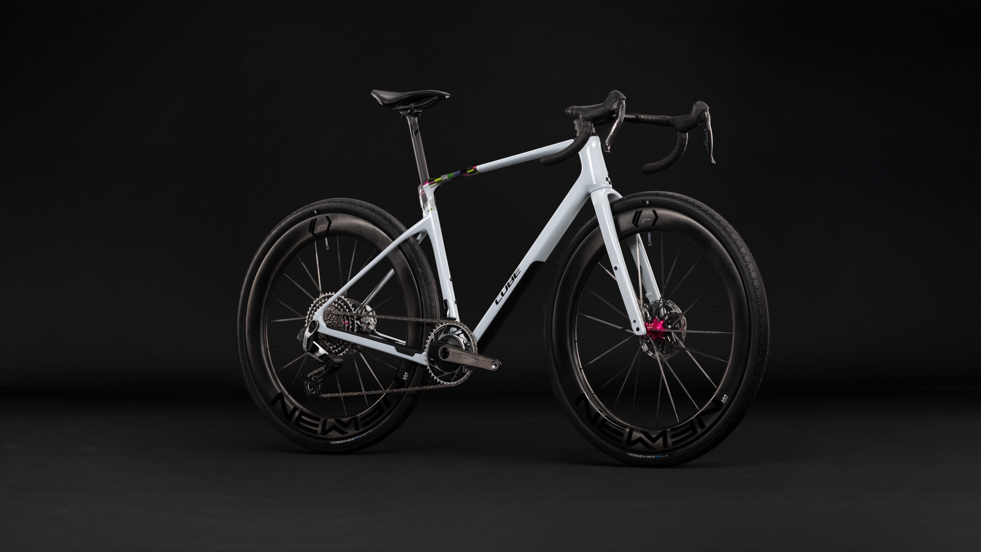 Nuroad C:62 SLT glacier´n´magenta