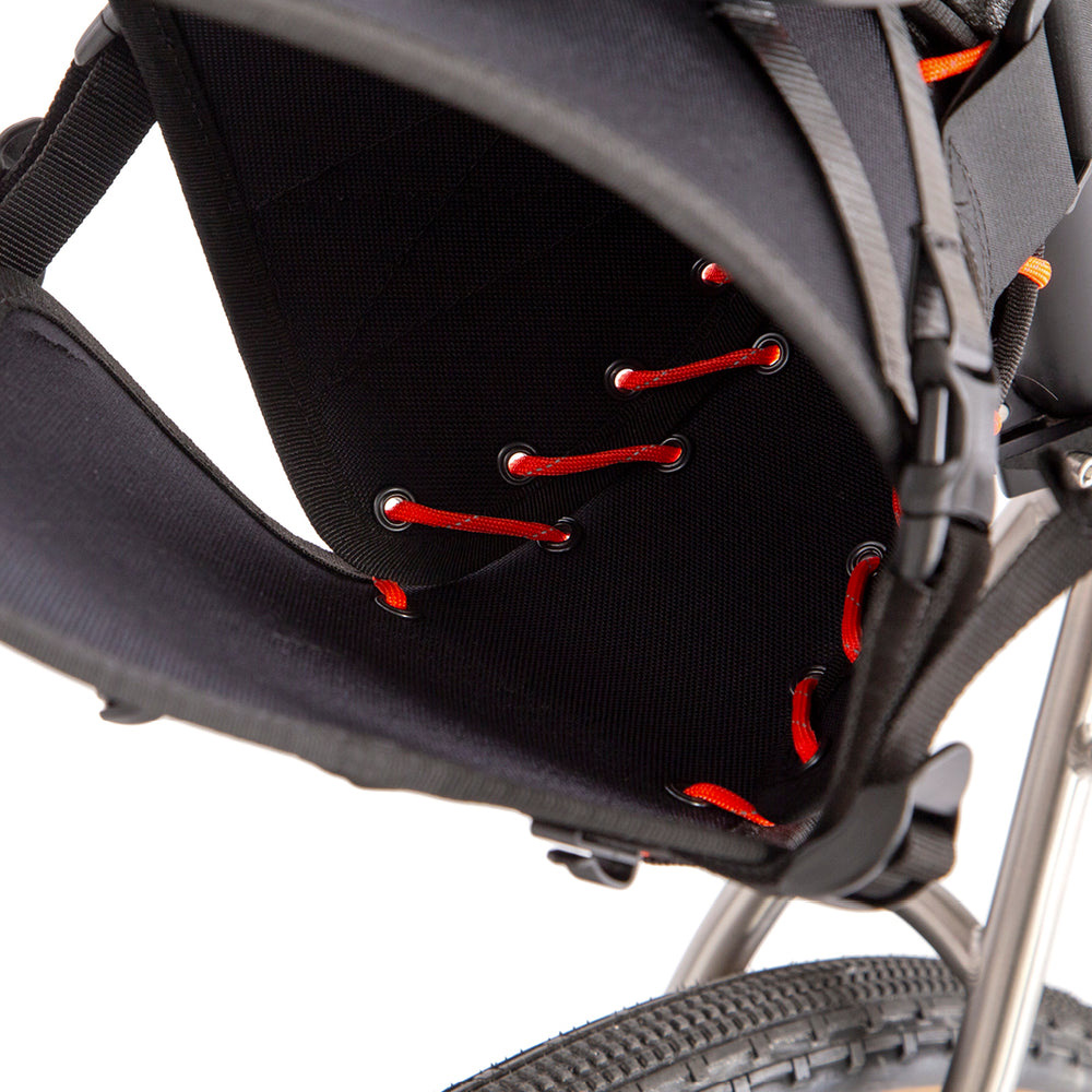 Sacoche de selle 8 L noir/orange
