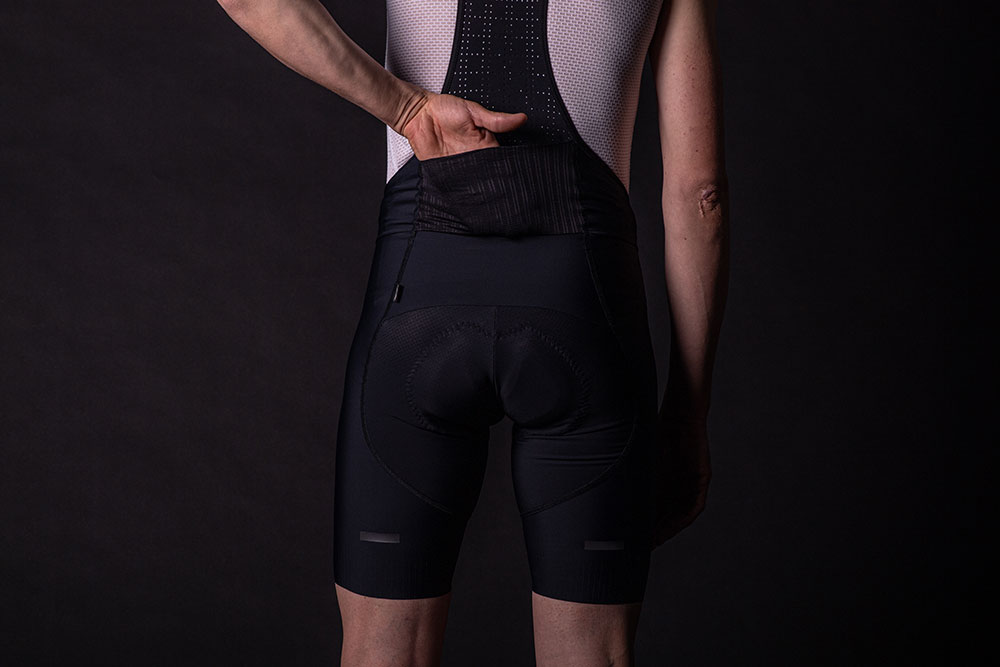 Northwave_Fast - Trägerhose mit Polster_89211011 10_(3).jpg