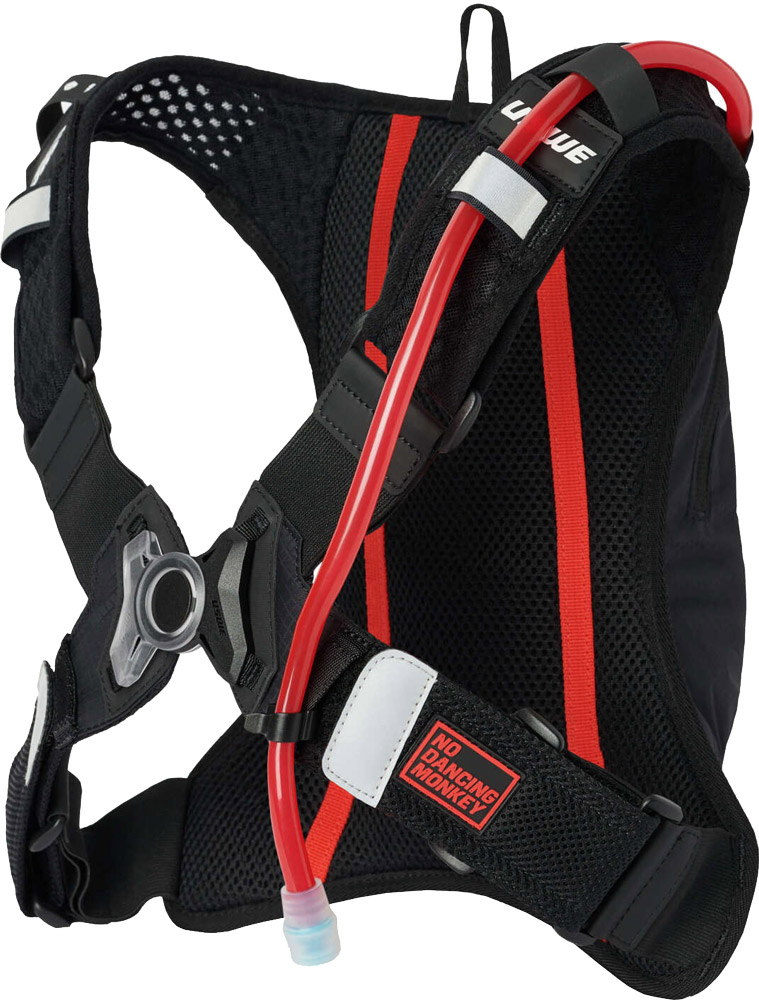 204076001-Outlander-4L-Hydration-Pack-Trinkrucksack(2).jpg